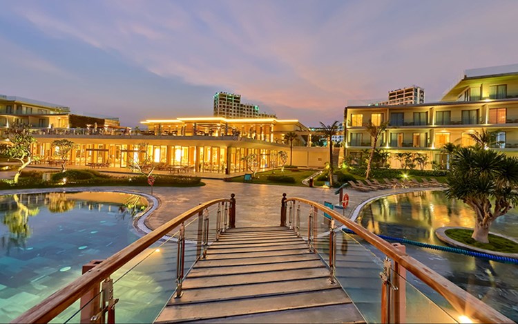 Khách sạn FLC Luxury Sầm Sơn