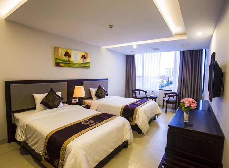  Golden Quang Tri Hotel