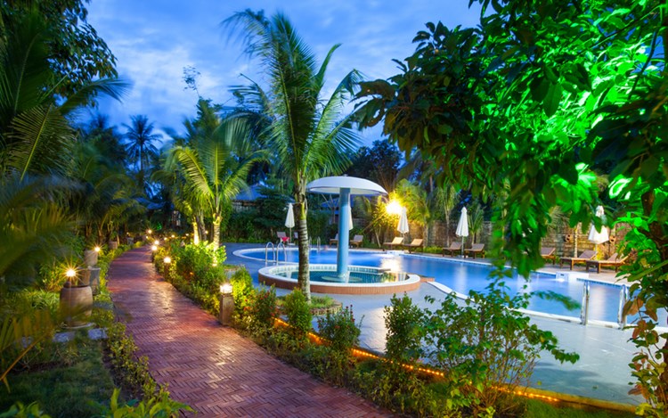 Elwood Premier Resort Phú Quốc 