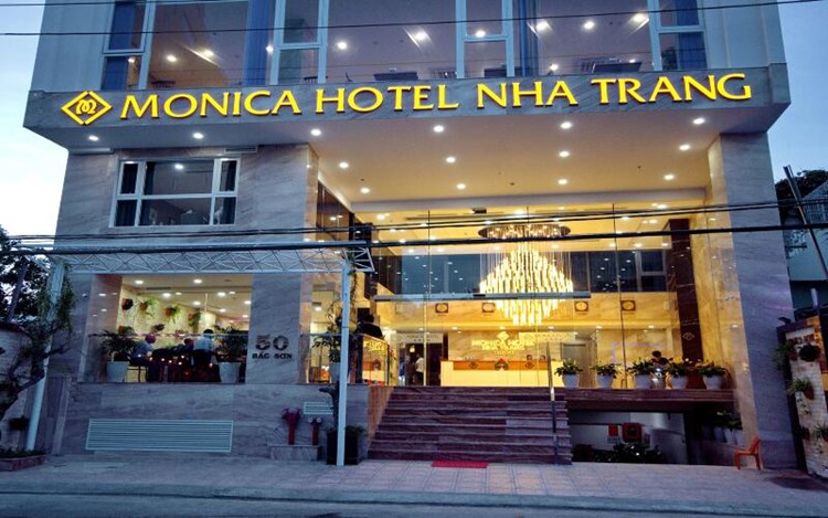 Khách sạn Monica Nha Trang