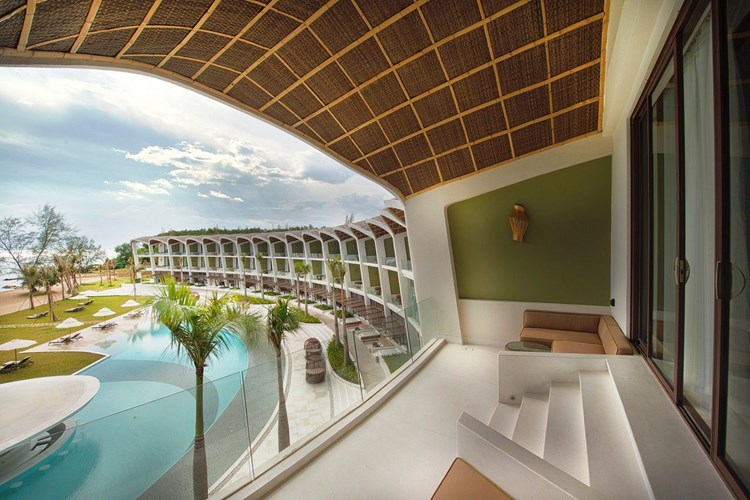  The Shells Resort & Spa Phú Quốc