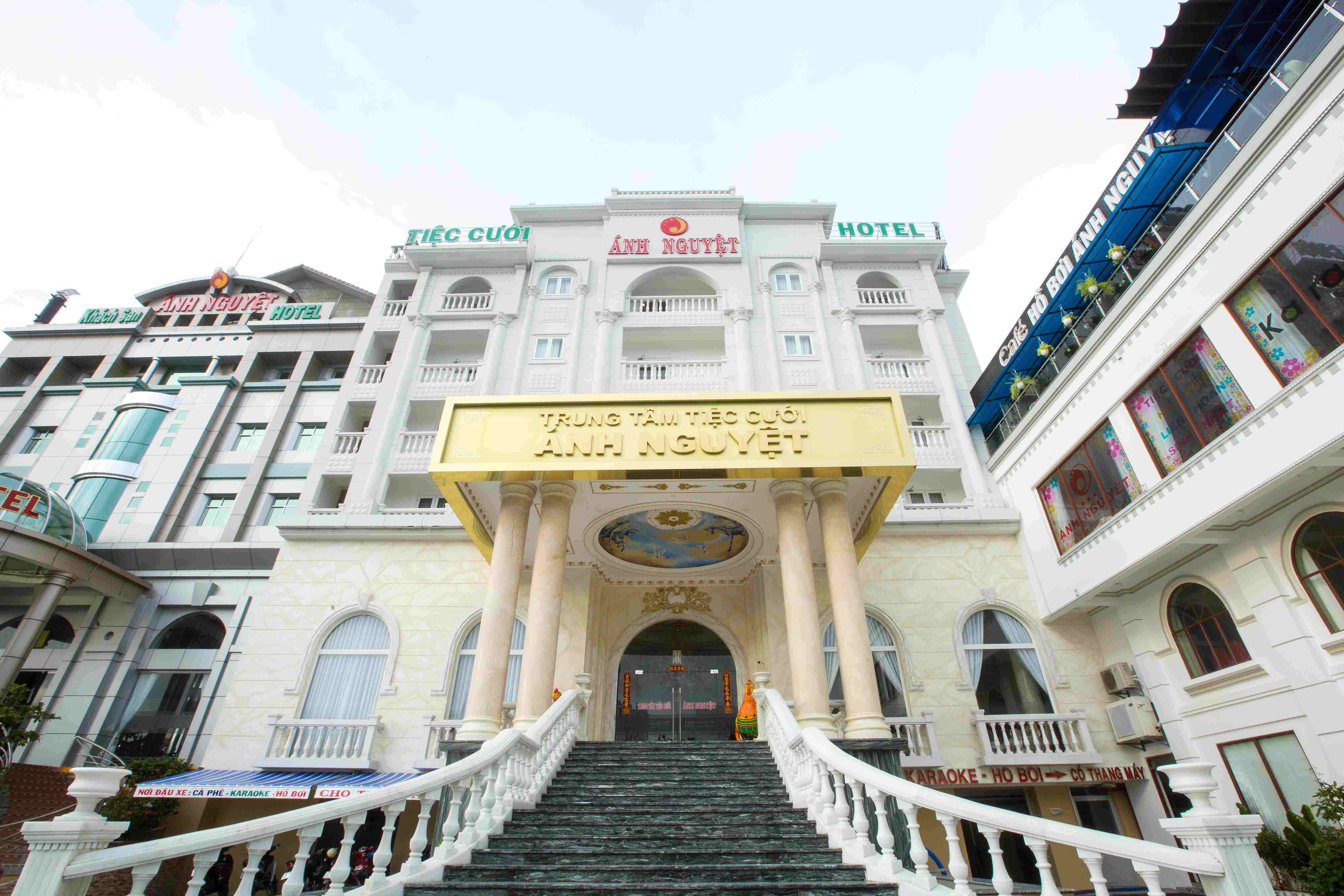 Khách sạn Ánh Nguyệt