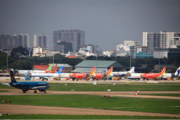 Vietnam Airlines, Vietjet fear they may lose market share to newcomers