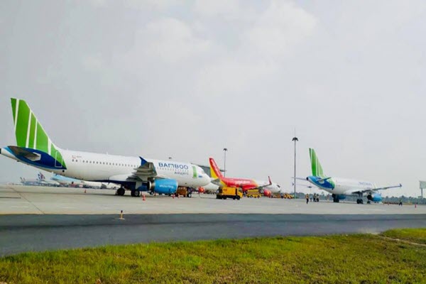 Cách biệt lớn trong tỷ lệ hoãn, hủy chuyến giữa các hãng bay Việt trong 4 tháng đầu năm