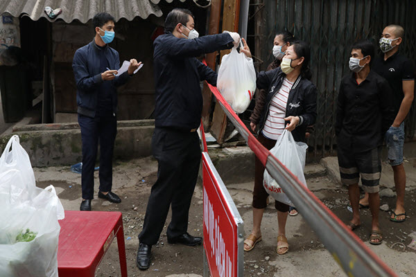 Bốn kịch bản chuẩn bị hàng hoá cho khu vực cách ly ở Hà Nội