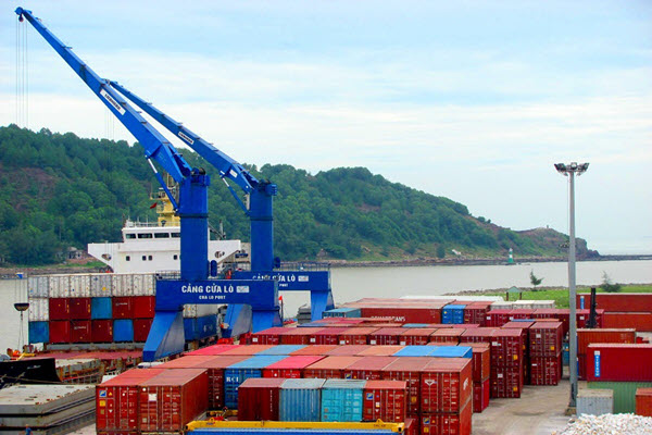 Nghệ An tìm giải pháp điều chỉnh quy hoạch hệ thống cảng biển