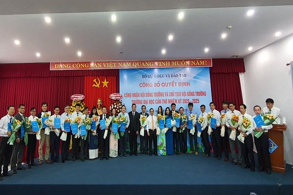 Đại học lớn nhất ĐBSCL được xếp đứng đầu Việt Nam về nông, lâm nghiệp