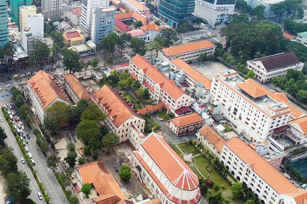 7 nhà thờ trăm tuổi ở Sài Gòn