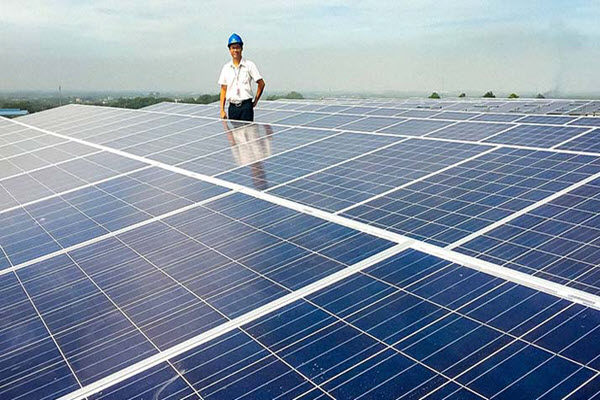 Nhà đầu tư nội "sang tay" dự án điện mặt trời cho nhà đầu tư ngoại: Bộ Công thương nói gì