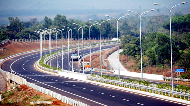 Tập đoàn hàng đầu Pháp muốn đầu tư phát triển đường cao tốc Việt Nam