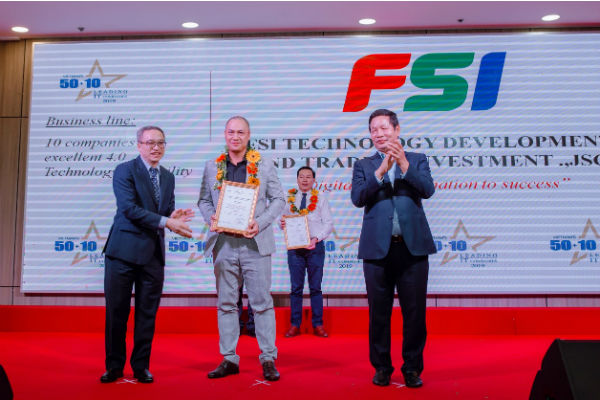 FSI vào Top 10 doanh nghiệp Việt Nam đi đầu trong lĩnh vực công nghệ 4.0