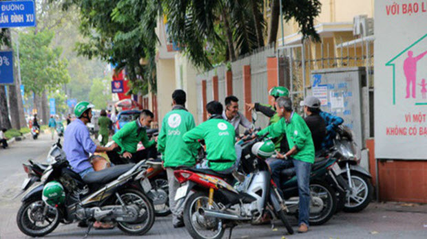  Hàng chục nghìn người đang làm việc cho Uber và Grab tại Việt Nam cần quan tâm đến điều này