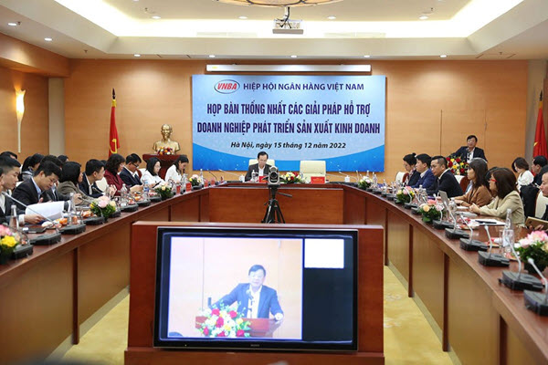 Hiệp hội Ngân hàng Việt Nam kêu gọi đồng thuận mức lãi suất huy động tối đa 9,5%/năm