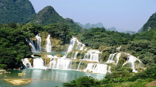 Khám phá thác nước đẹp nhất Việt Nam