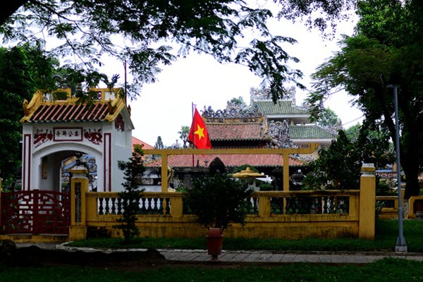 Lăng miếu 200 năm tuổi, nơi thờ danh thần ở Sài Gòn