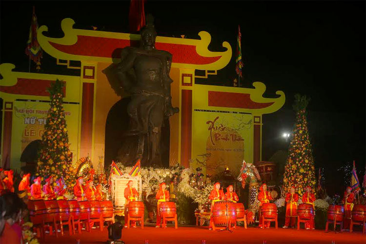 Lễ hội nữ tướng Lê Chân