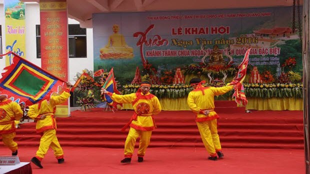  Quảng Ninh: Lễ hội xuân Ngọa Vân thu hút hàng nghìn du khách