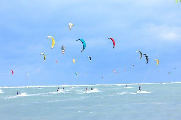 Biển Ninh Chữ gây ấn tượng mạnh với vận động viên quốc tế