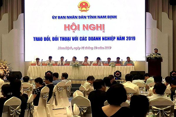 Chủ tịch Nam Định: Doanh nghiệp không cần chờ đến hội nghị, gặp mặt mới đề xuất ý kiến