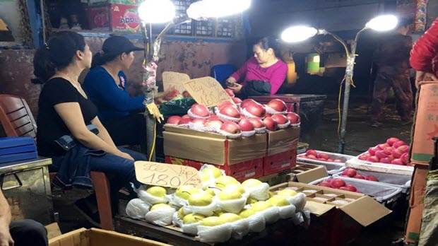Việt Nam nhập 120.000 tấn hoa quả Trung Quốc