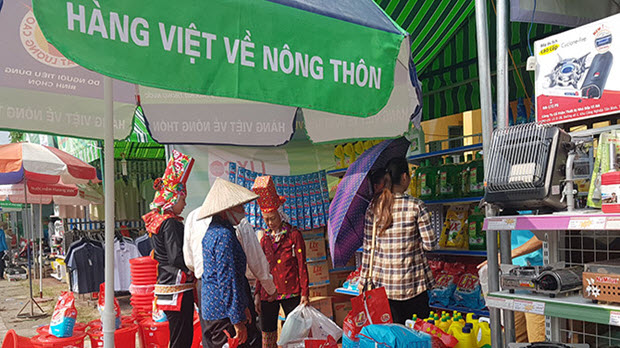Nielsen: Người tiêu dùng nông thôn Việt ngày càng chịu chi