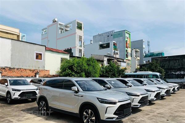 Lượng ô tô Trung Quốc bán vào Việt Nam tăng 480% trong 4 tháng đầu năm