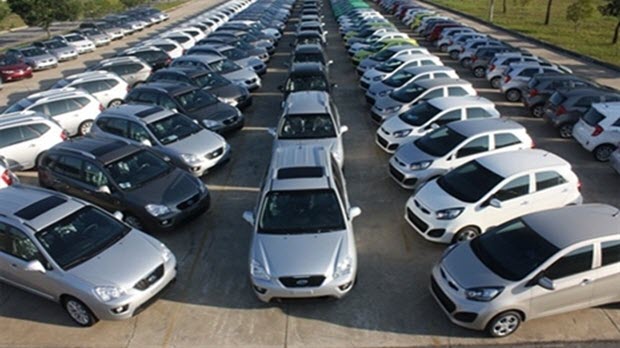  Doanh số bán ô tô tháng Hai tăng vọt 50%
