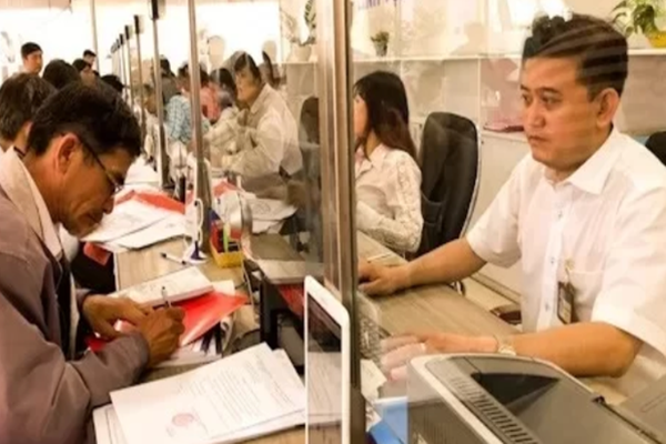 Vietnam Plans Another Increment in Civil Servants' Base Salary