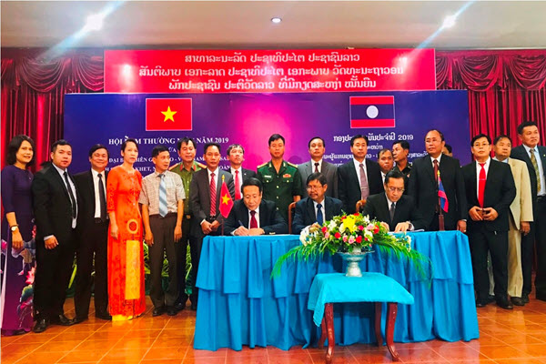 Quảng Trị xây dựng đường biên giới hợp tác phát triển với các tỉnh nước bạn Lào