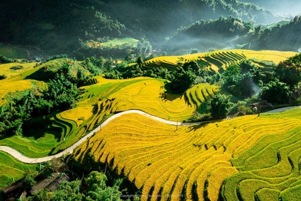 Khách quốc tế bình chọn 10 điểm chụp ảnh đẹp nhất Việt Nam