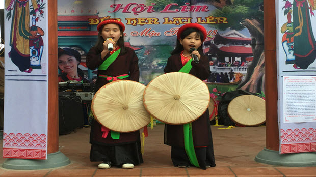 Sôi động lễ Hội vùng Lim
