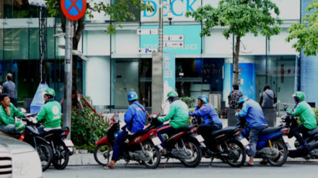 5 năm sóng gió của Uber và Grab ở Việt Nam