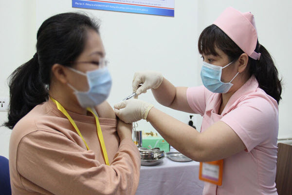 Tiến độ thử nghiệm hai vaccine Covid-19 Việt Nam