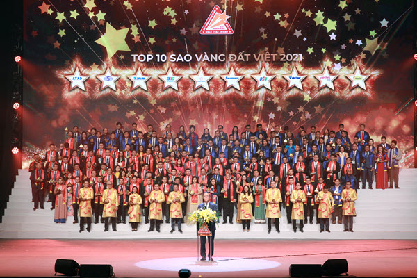 Tôn vinh top 10 Sao Vàng đất Việt 2021