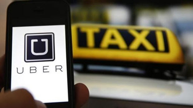 Taxi truyền thống lo Grab, Uber “khuyến mại suốt năm”