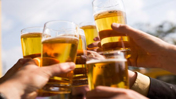  Việt Nam lọt Top 10 thị trường bia lớn nhất thế giới, năm 2017 sẽ tiêu thụ 4 tỷ lít bia