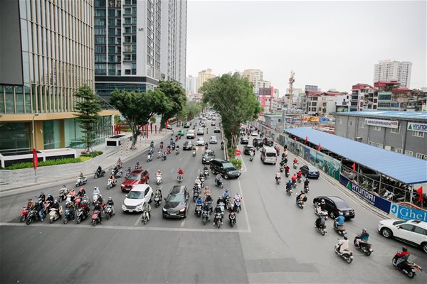 S&P nâng triển vọng kinh tế Việt Nam lên mức tích cực