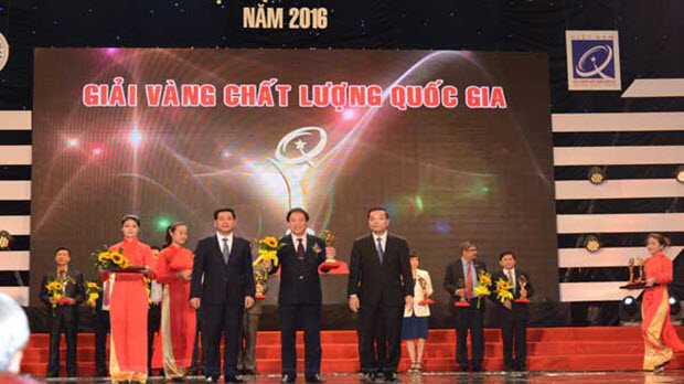  Xăng dầu Dung Quất giành giải Vàng chất lượng quốc gia 2016
