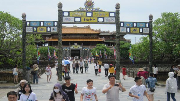Xây dựng Thừa Thiên - Huế thành trung tâm văn hóa đặc sắc 