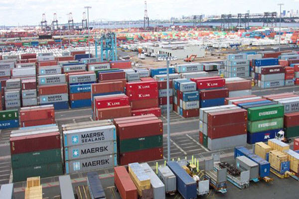 Trade deficit returns in May